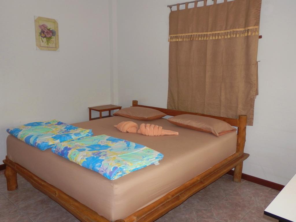 Mg Guesthouse Szukhothaj Kültér fotó