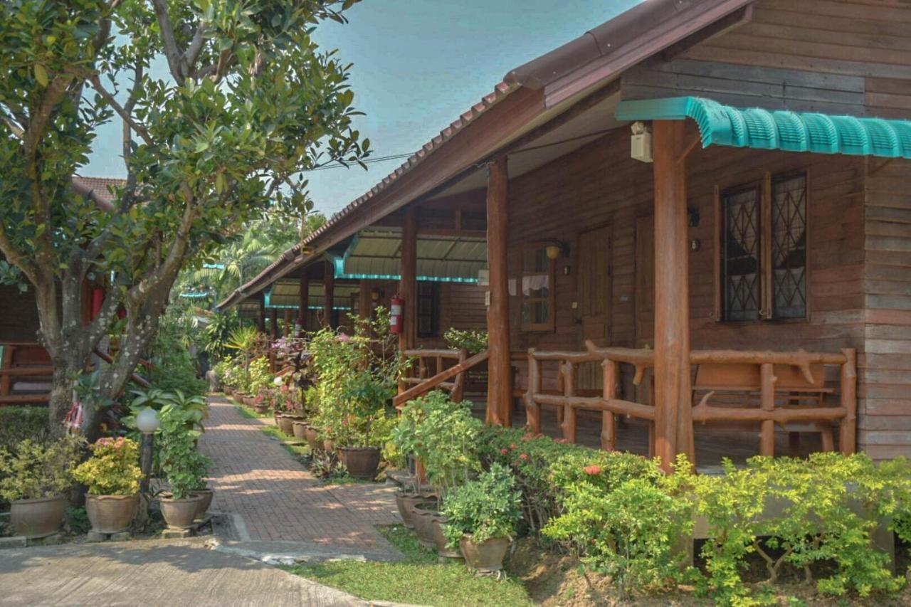 Mg Guesthouse Szukhothaj Kültér fotó